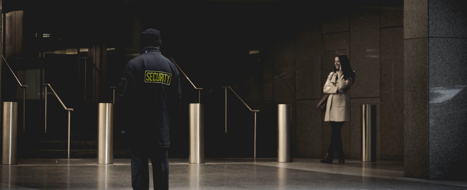 Background photo created by mindandi - www.freepik.com